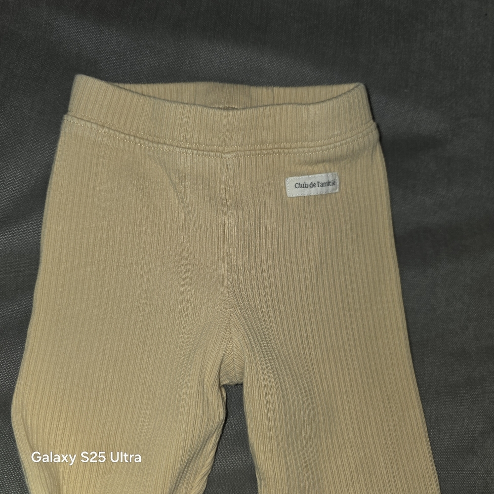 33 Zara Kids Tan Ribbed Leggings